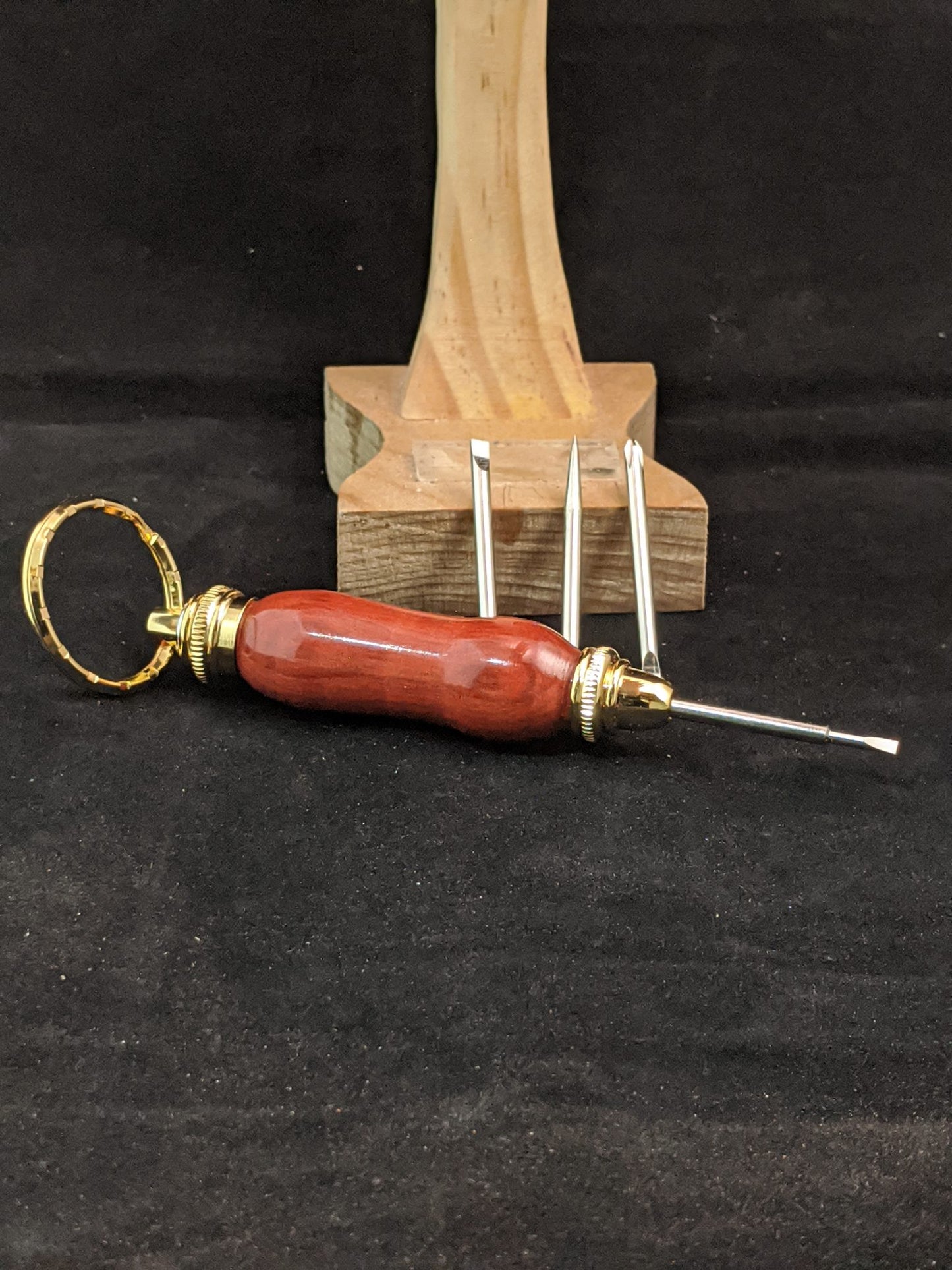 4 in 1 screwdriver